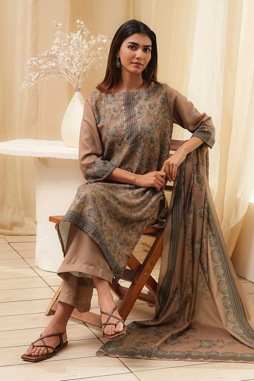Camel Art Silk Straight Suit Set